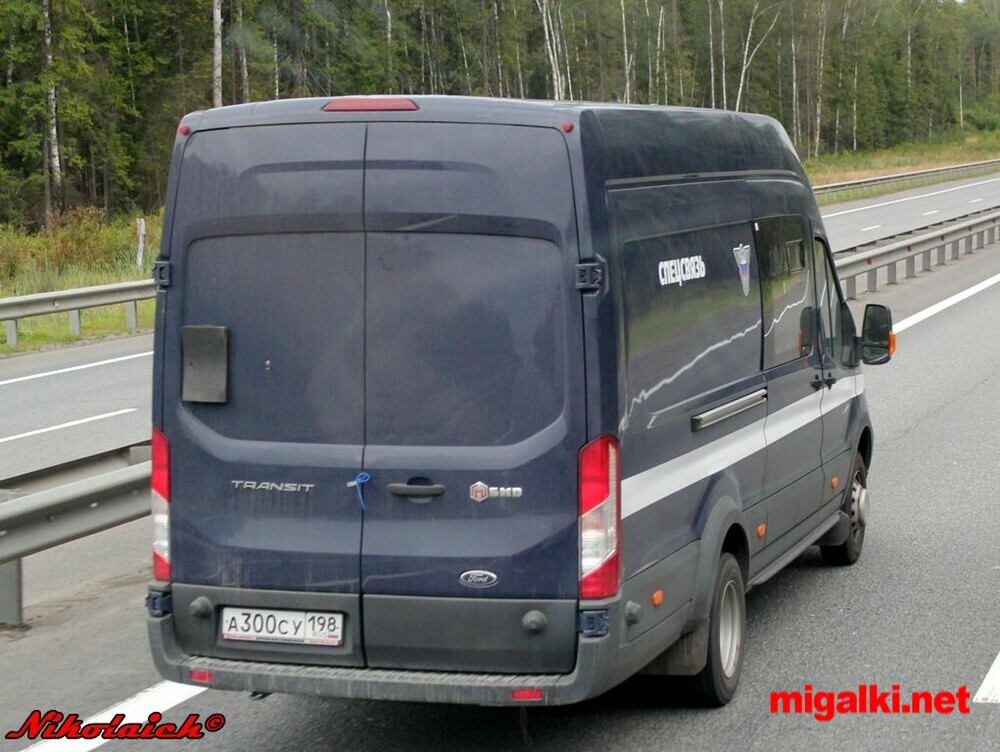 122 нк. Renault Master т945км193. Ford198. А300тр186. К 023 ом 198 Форд Транзит.